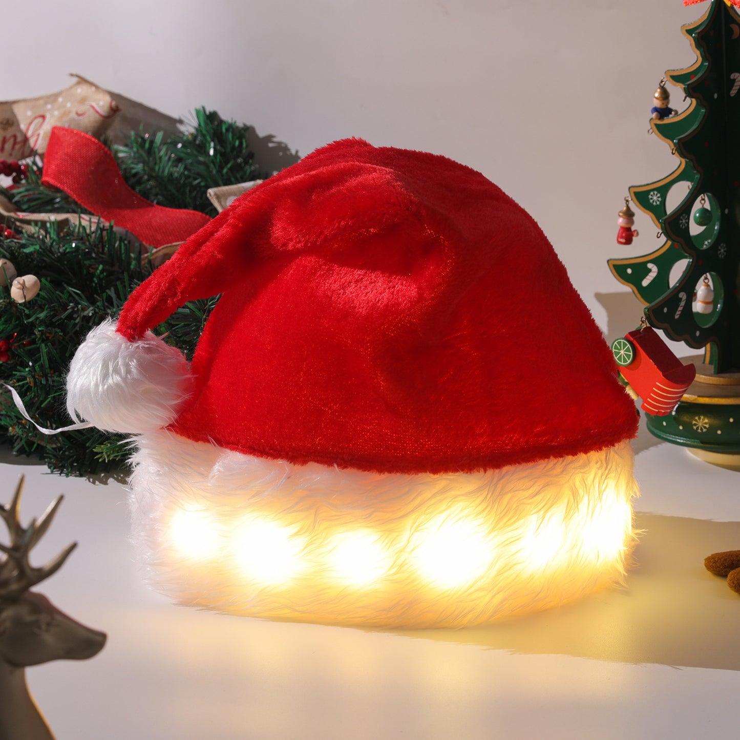 Weihnachtsmannmütze aus Plüsch mit LED-Beleuchtung